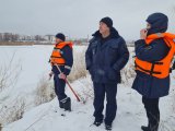 Челнинским рыбакам напоминают о правилах безопасности на льду