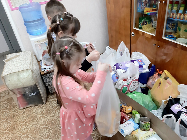 Чаллы балалары «Солдатка ярдәм» акциясендә катнашты