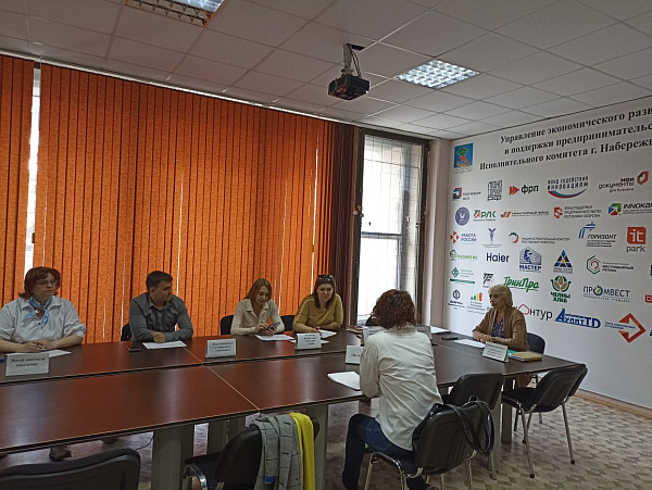 В Челнах уделяется особое внимание уровню заработной платы