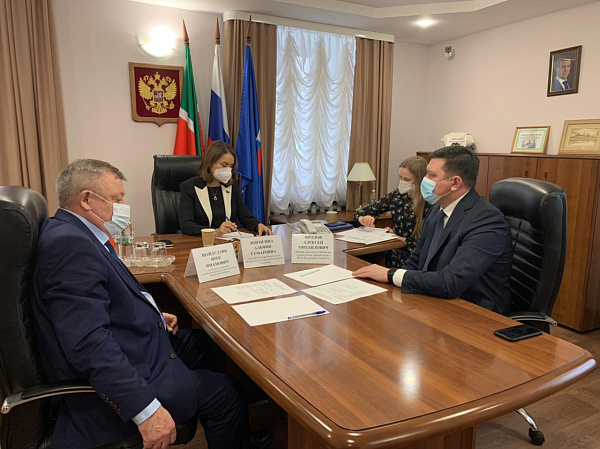 Альфия Когогина провела тематический прием граждан по вопросам ЖКХ
