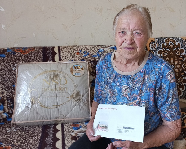 Бөек Ватан сугышы ветеранын 90 яшьлек юбилее белән котладылар