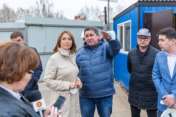 Дәүләт Думасы депутаты «Мастеровые» театрын төзү мәйданчыгында булды