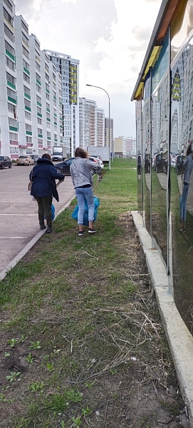 В Набережных Челнах ежедневно идет уборка города