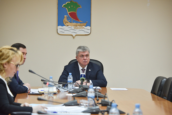 Шәһәр халкы арасында коронавирус белән авыручылар саны арта
