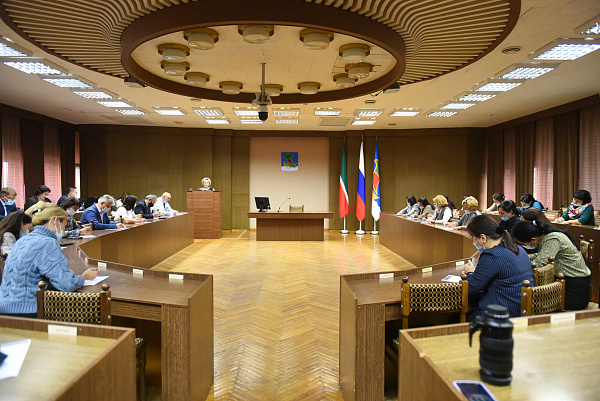 Башкарма комитет хезмәткәрләре «Татарча диктант» акциясенә кушылды