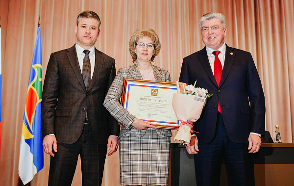Яр Чаллыда медицина хезмәткәрләрен хөрмәтләделәр