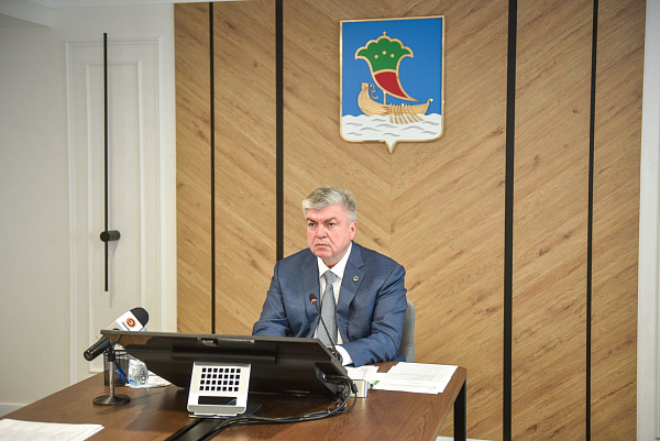 Роспотребнадзор шәһәрдә начар иснең сәбәбен ачыклады