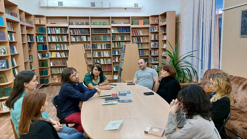Челнинские поэты презентовали сборник "Набережные стихи"
