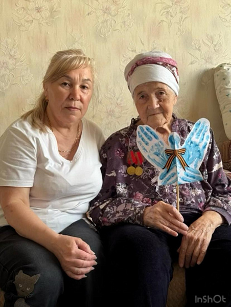 В Челнах продолжается акция «Голубь мира — голубь Победы»