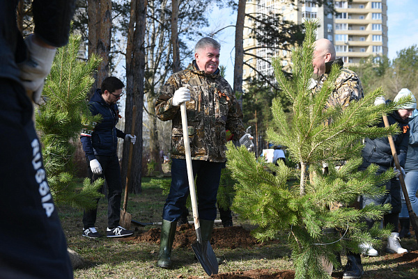 Наил Мәһдиев депутатларны өмәгә чакырды