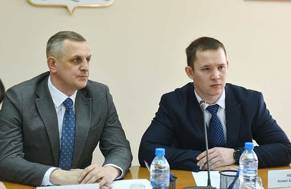Россия Федераль монополиягә каршы хезмәтенең Татарстан идарәсе җитәкчесе урынбасары чаллылыларның сорауларына җавап бирде