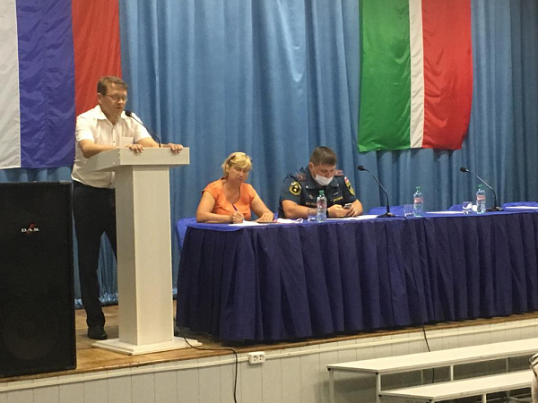 В Автозаводском районе состоялось совещание по приемке образовательных учреждений