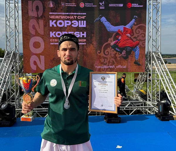 Студент НГПУ занял второе место в Чемпионате СНГ по корэш