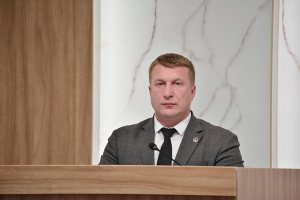 В Набережных Челнах приступили к капитальному ремонту 102 домов