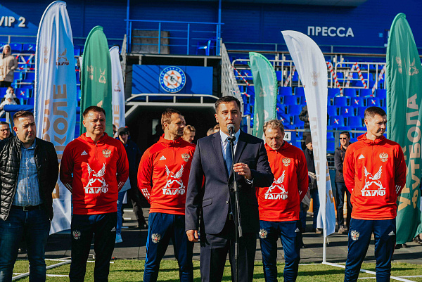 Россиянең танылган футболчылары яшь чаллылылар өчен мастер-класс үткәрделәр