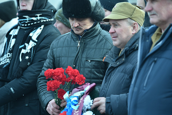 В Набережных Челнах помнят подвиг советских воинов