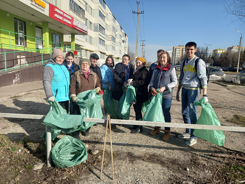 В Набережных Челнах продолжаются уборки