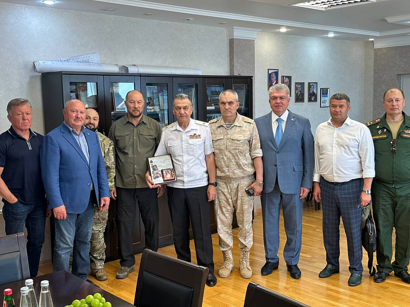 Наиль Магдеев находится с рабочим визитом на Черноморском флоте