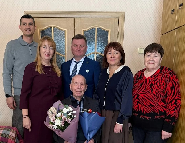Ветеран 95 яшьлек юбилеен каршы алды