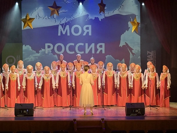 «Армии России – слава!»: во Дворце культуры «КАМАЗ» состоялся праздничный концерт