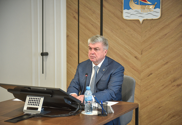 Ике меңнән артык Чаллы яшүсмерләре каникулларда эшләргә планлаштыра